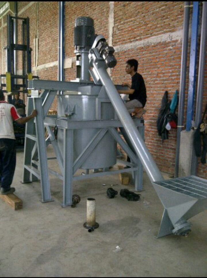 Mixing Tank hasil pekerjaan CV Hanindo