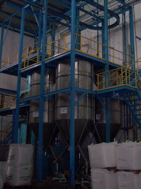 Storage Hopper for Resin hasil pekerjaan CV Hanindo